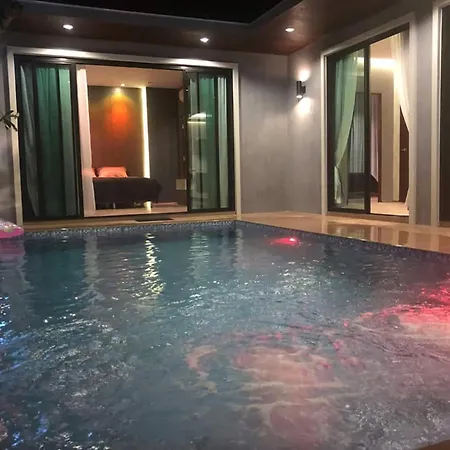 6 kişilik özel havuzlu Oxy House Antalya
